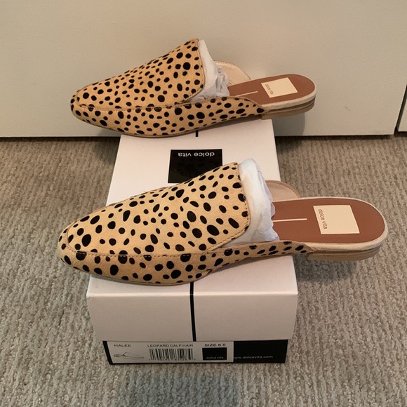 Dolce Vita Halee Leopard Calf Hair Mules - Picture 4 of 5